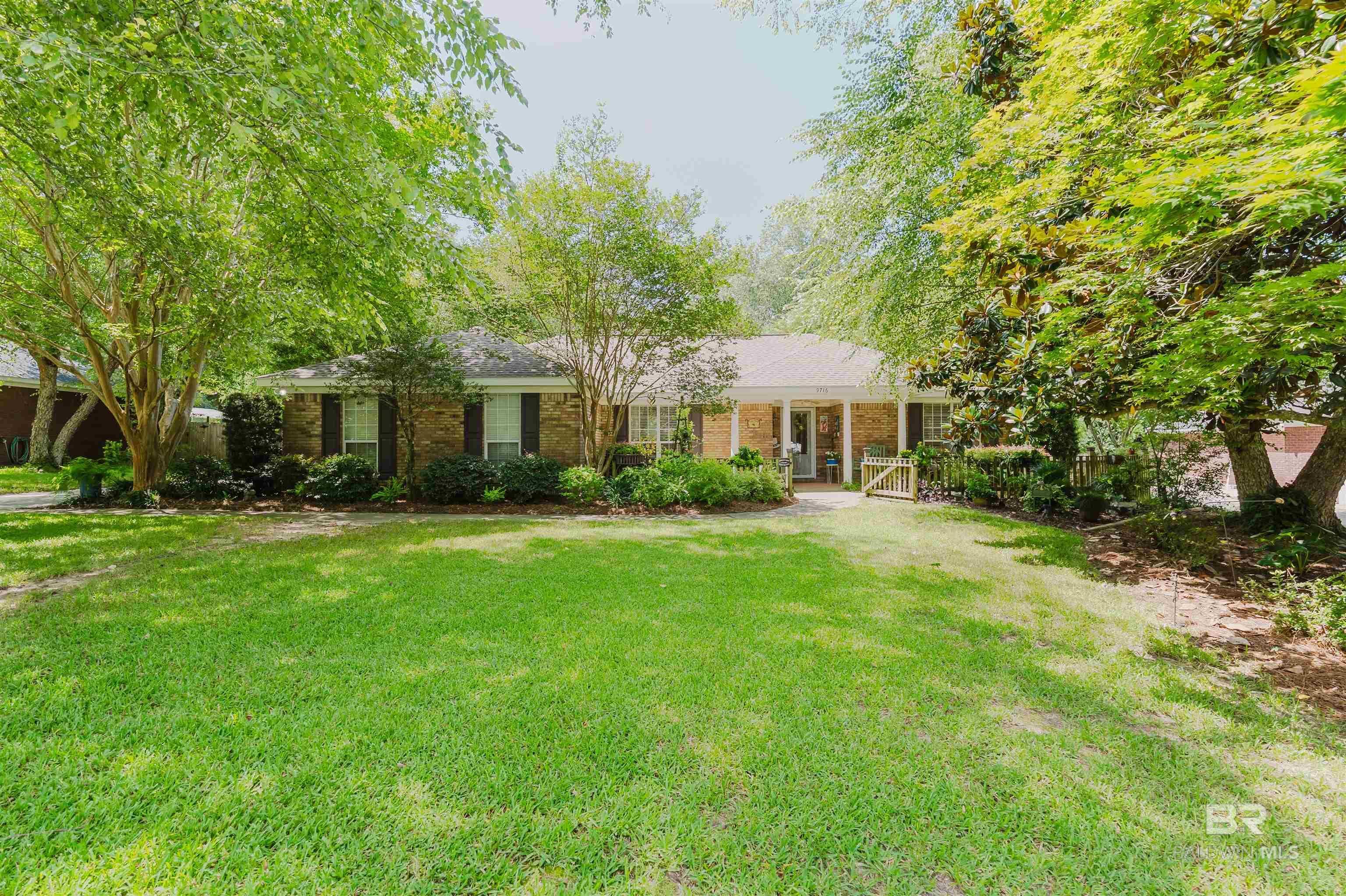 Property Photo: 9716 Callaway Drive AL 36532