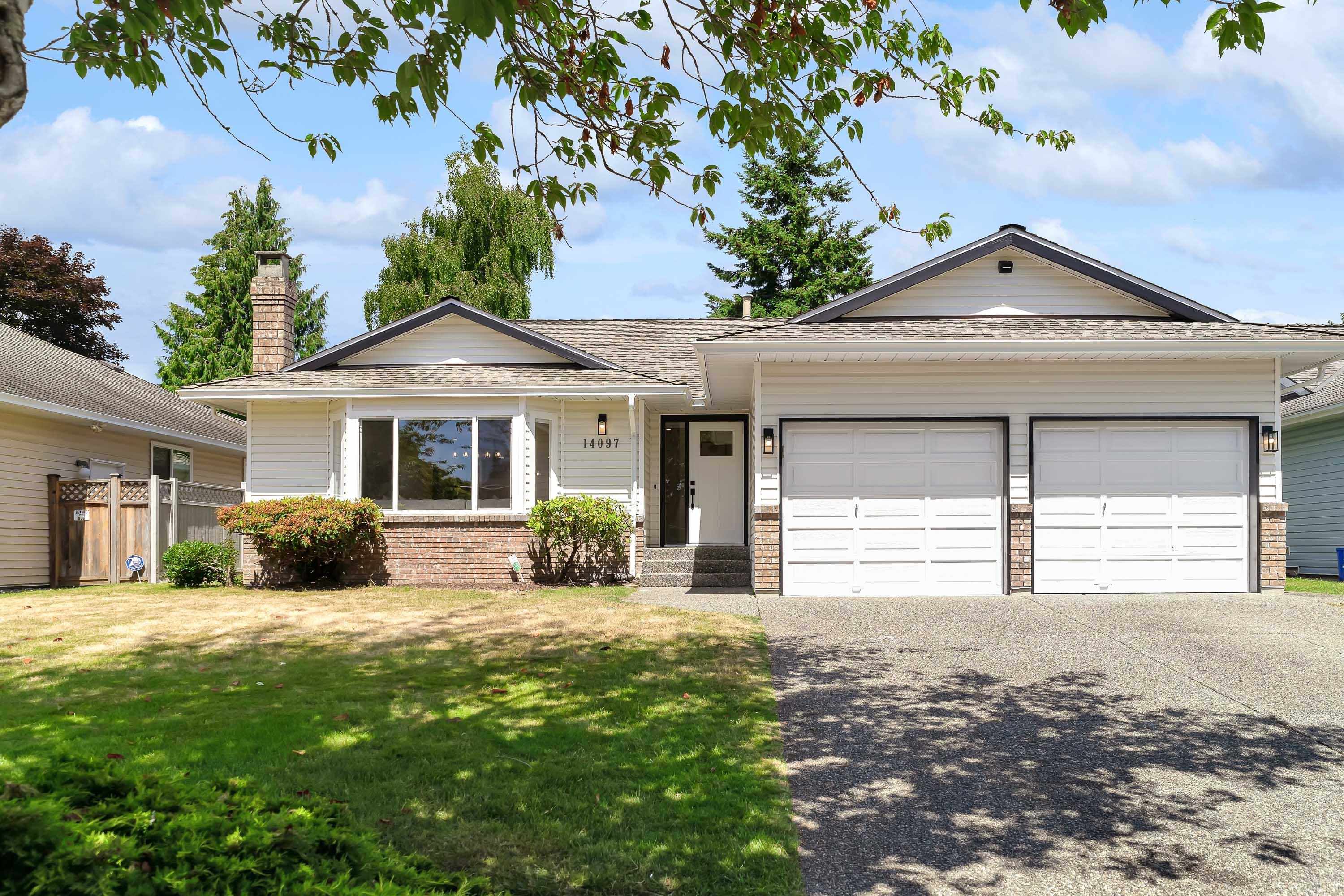 14097 16A Avenue  Surrey BC V4A 8K2 photo