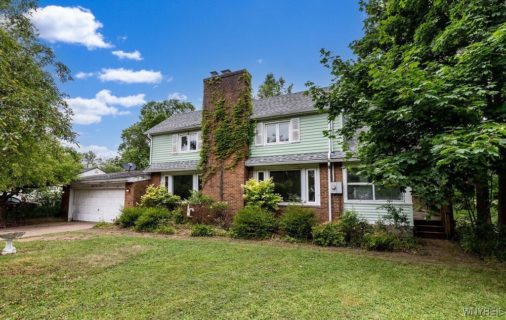 Property Photo: 1065 West River Road NY 14072