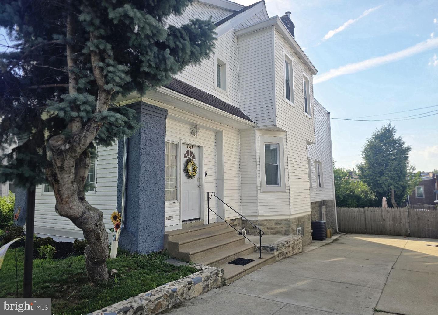 Property Photo: 4628 Pilling Street PA 19124