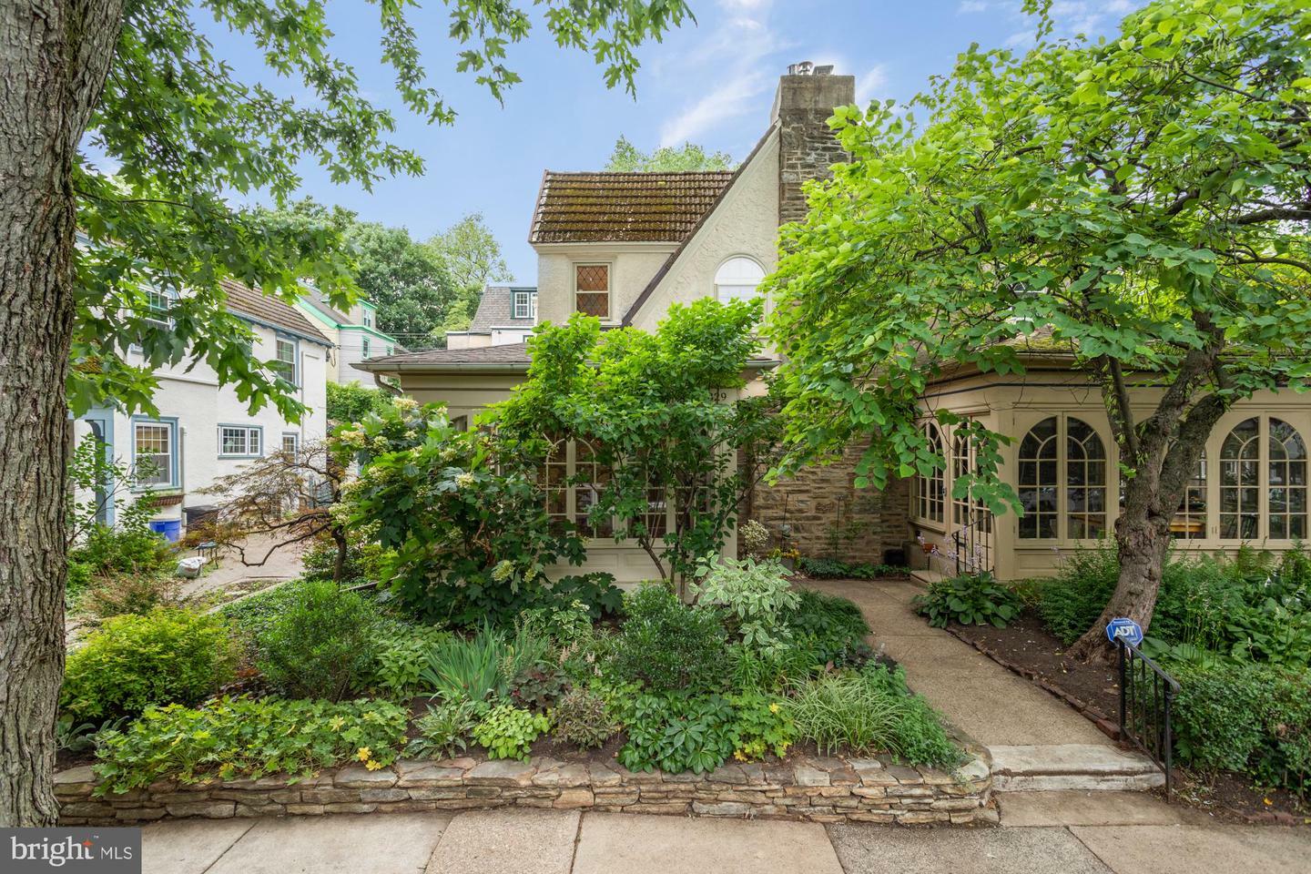 Property Photo: 329 W Durham Street PA 19119