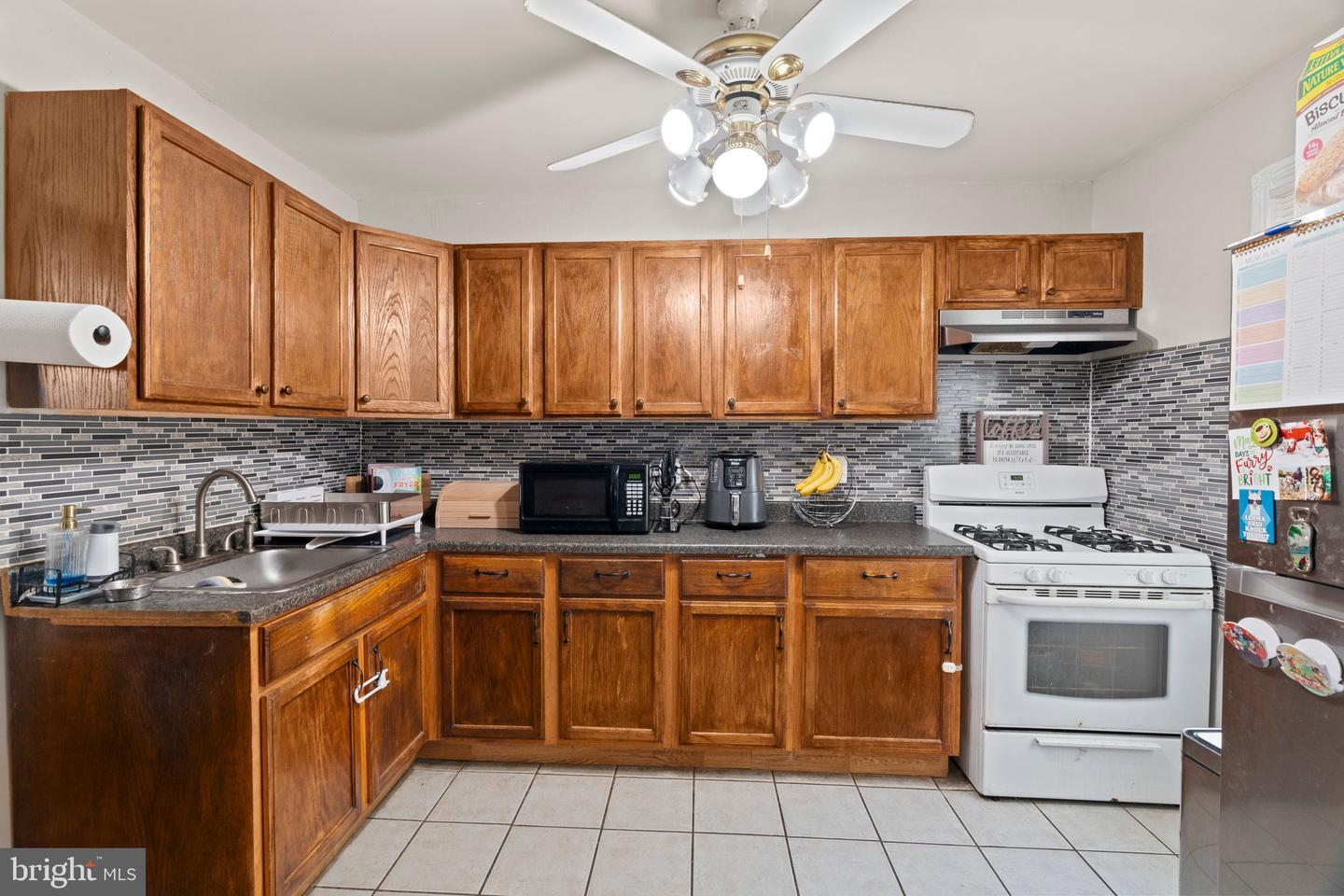 Property Photo: 6321 Tulip Street PA 19135
