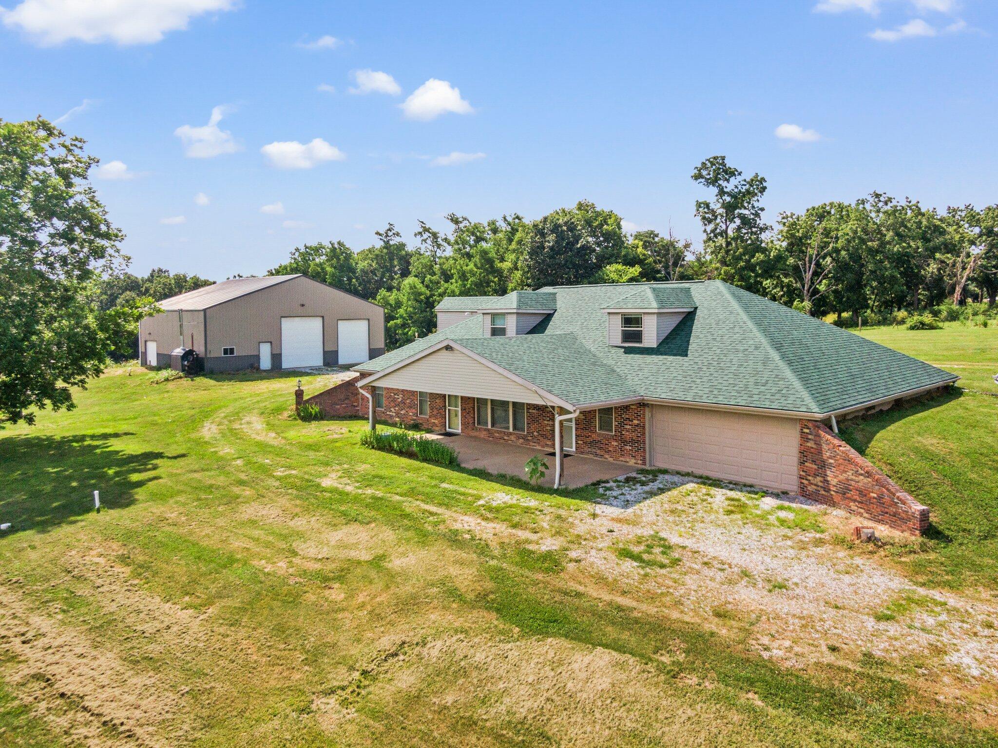 Property Photo: 31975 Jacket Factory Rd MO 65018