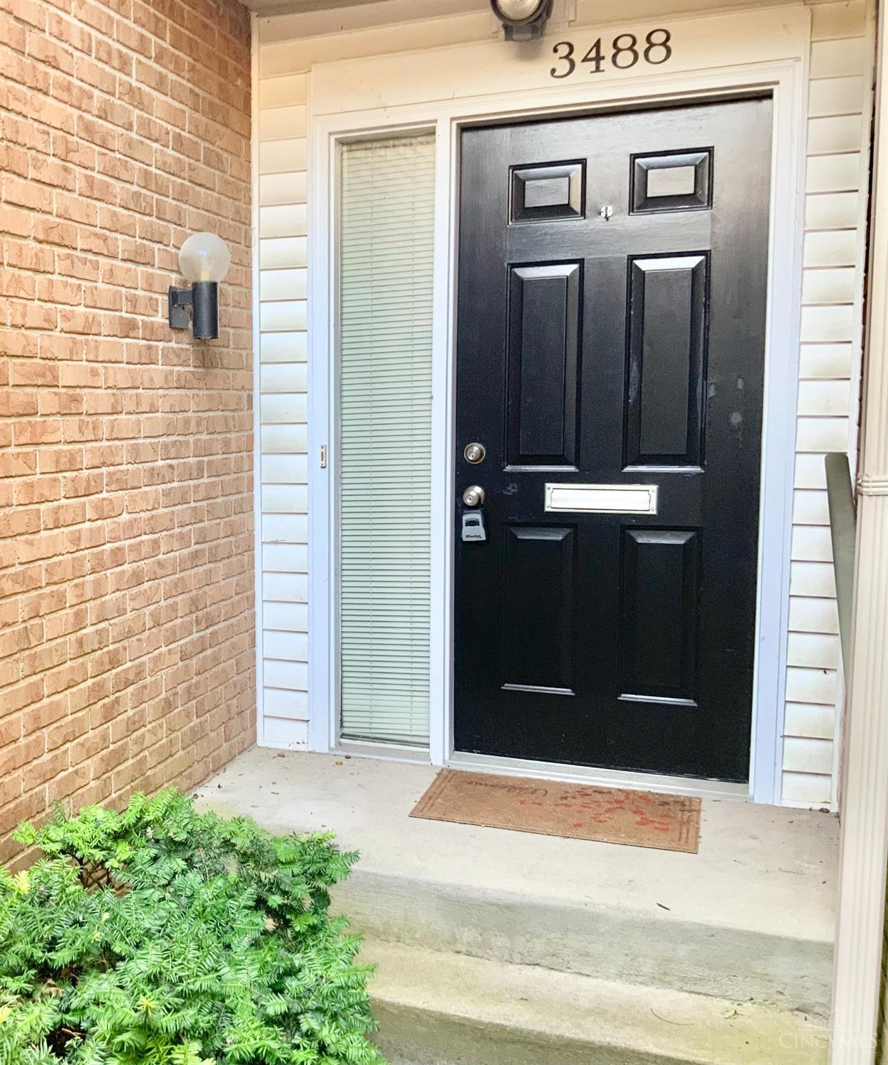 Property Photo: 3488 Forestoak Court OH 45208
