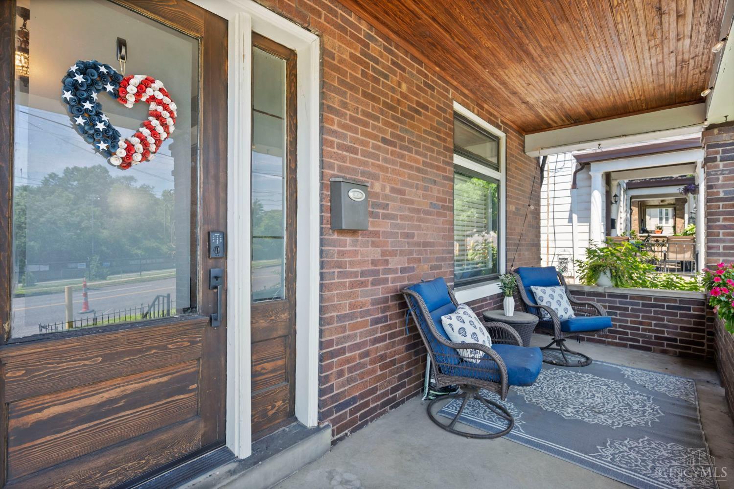 Property Photo: 52 E Mitchell Avenue OH 45217