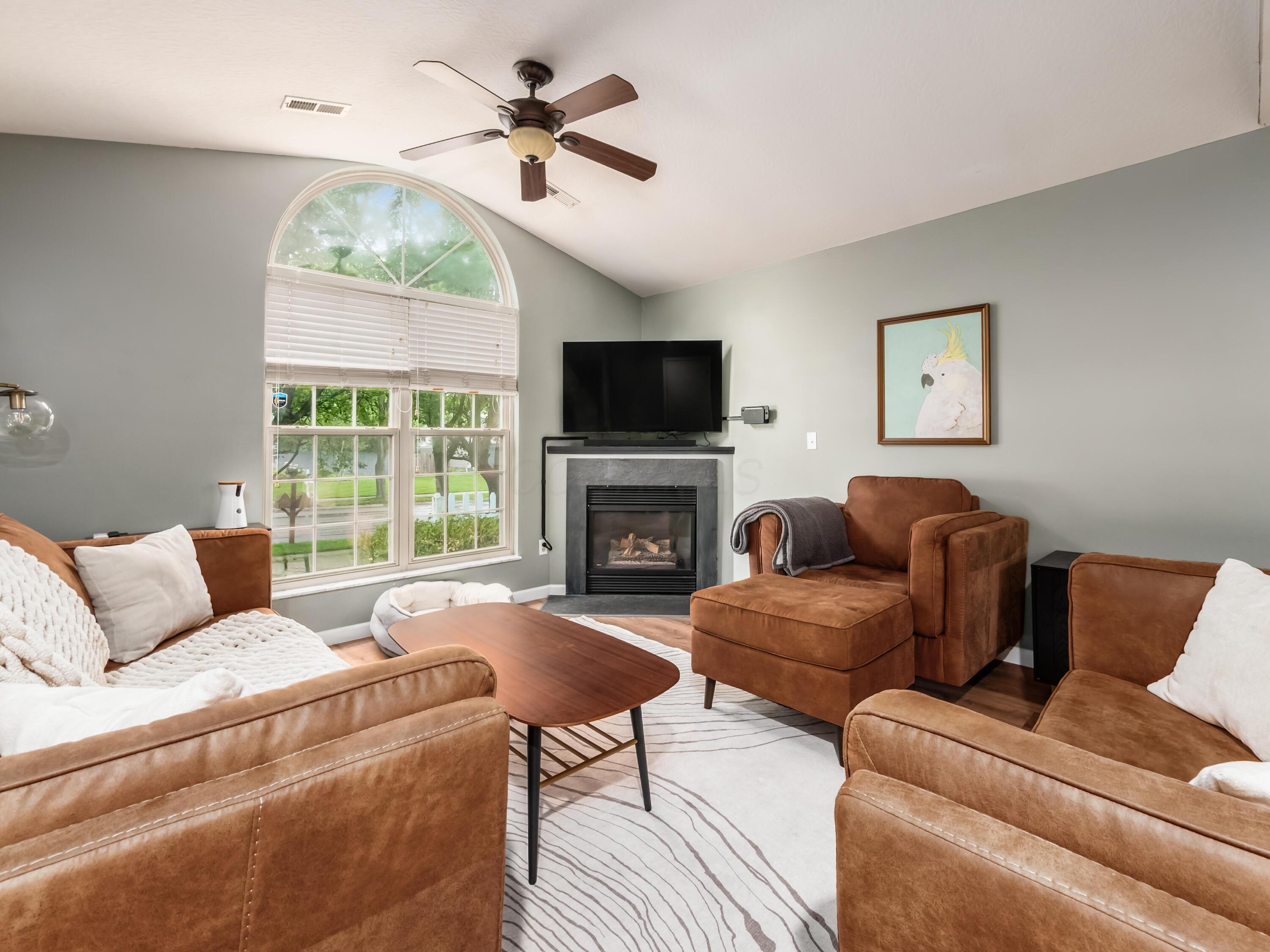 Property Photo: 218 Lexington Boulevard OH 43015