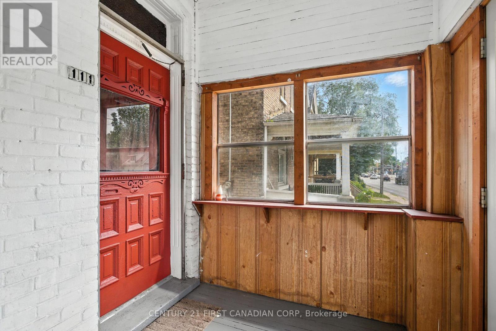 Property Photo: 111 Wharncliffe Road ON N6H 2A8