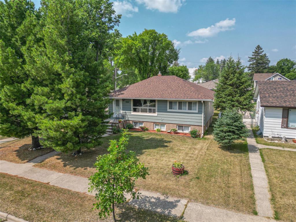 Property Photo: 1064 12th Street MB R7A 4N6