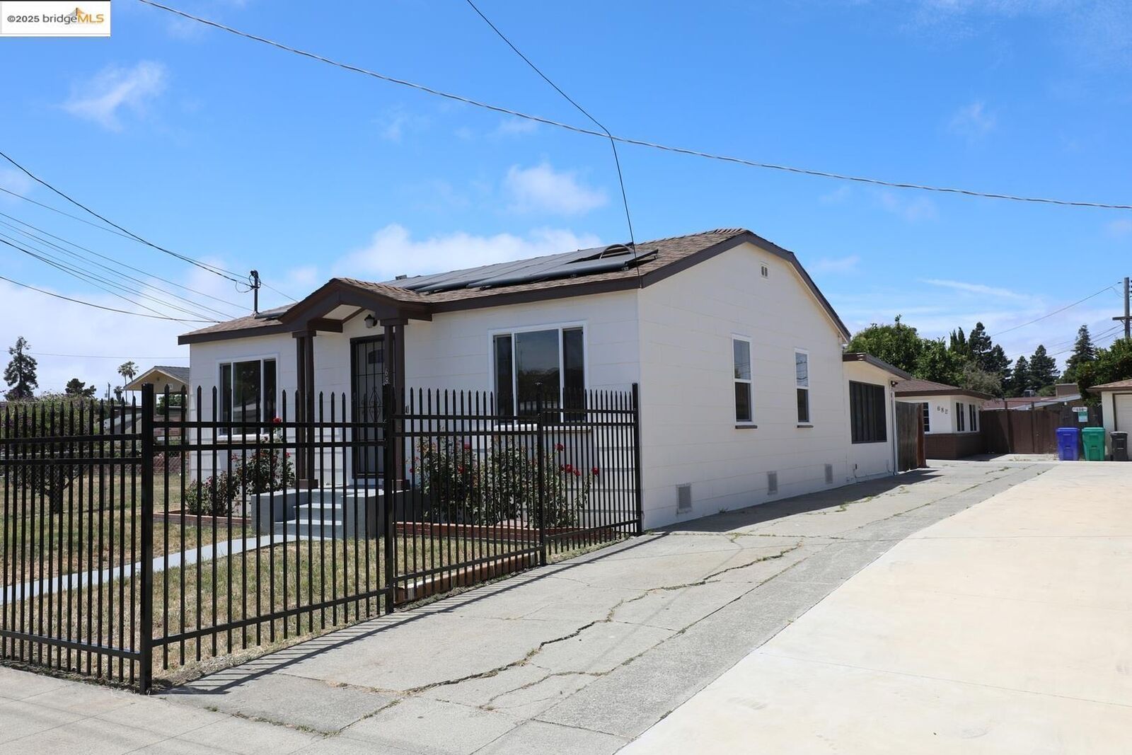 Property Photo: 680 Sunset Blvd CA 94541