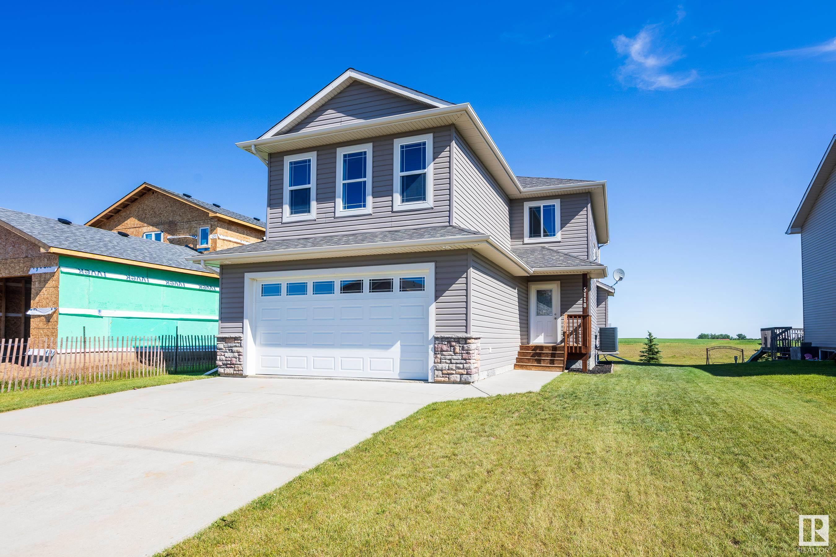 Property Photo: 5118 53A Avenue AB T0G 1L0