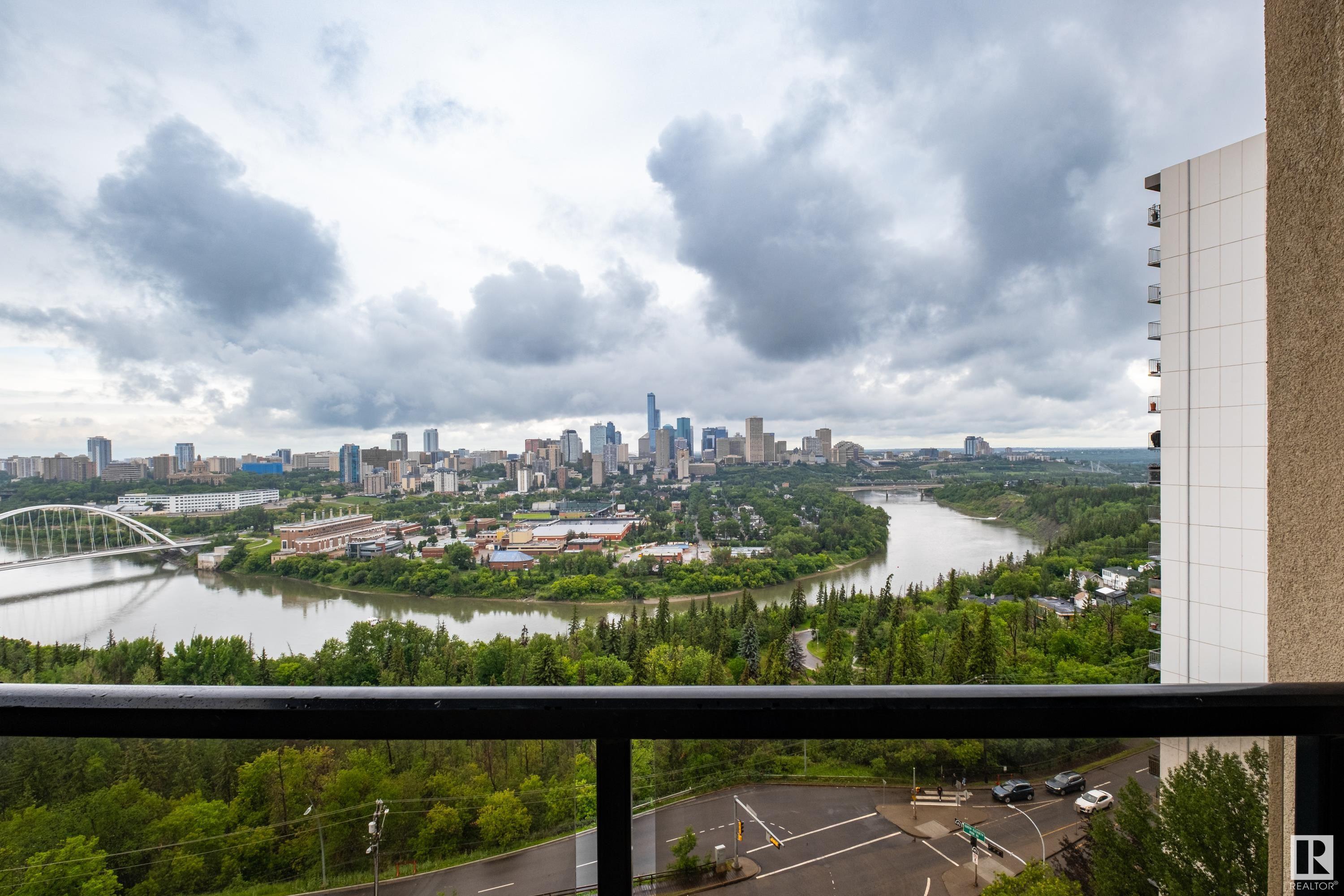 10149 Saskatchewan Drive NW 1405  Edmonton AB T6E 6B6 photo