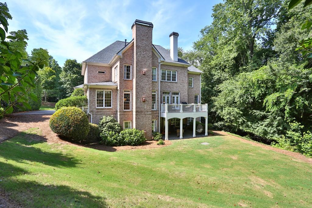 Property Photo: 7075 Brixton Place GA 30024