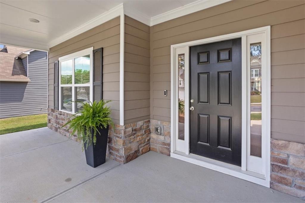 Property Photo: 332 Belmont Lane GA 30132