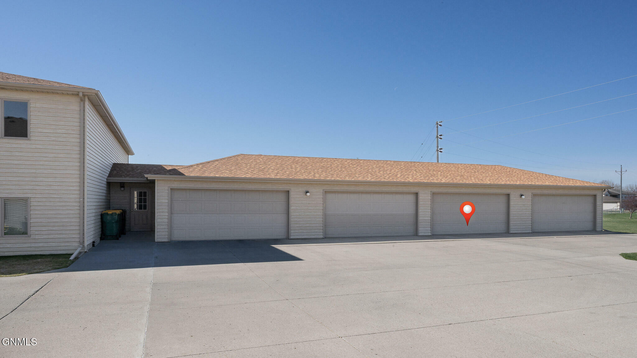 Property Photo: 872 San Angelo Drive 3 ND 58504