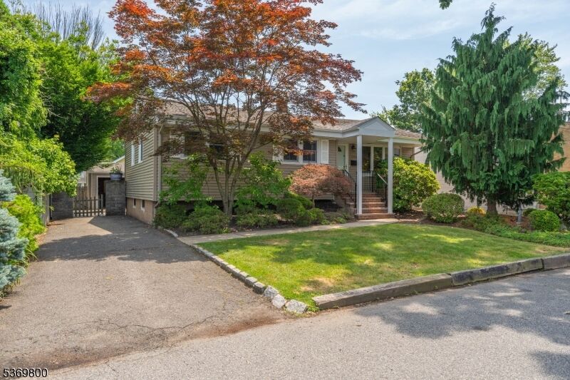 Property Photo: 204 Franklin St NJ 07647
