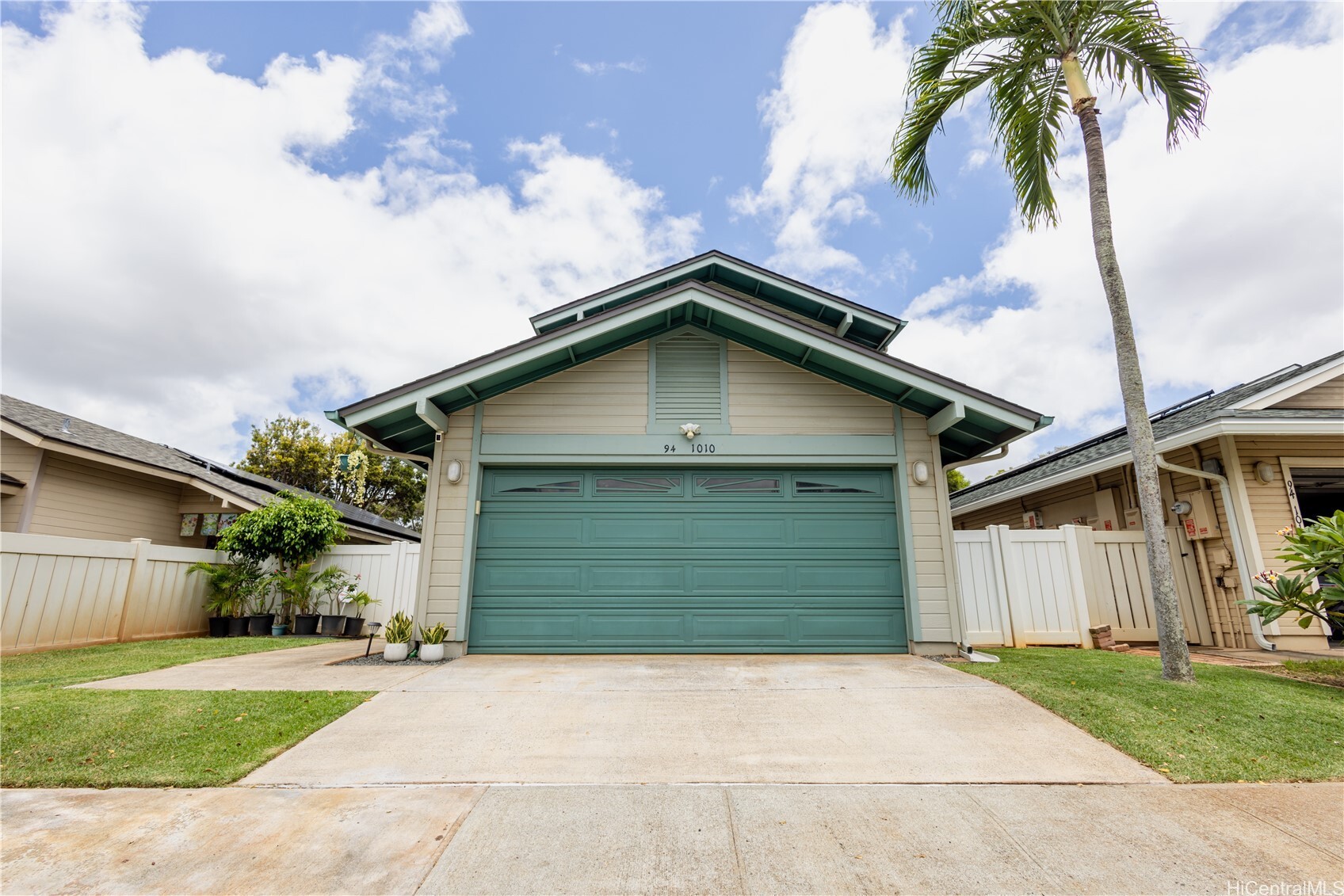 94-1010 Awalua Street  Waipahu HI 96797 photo