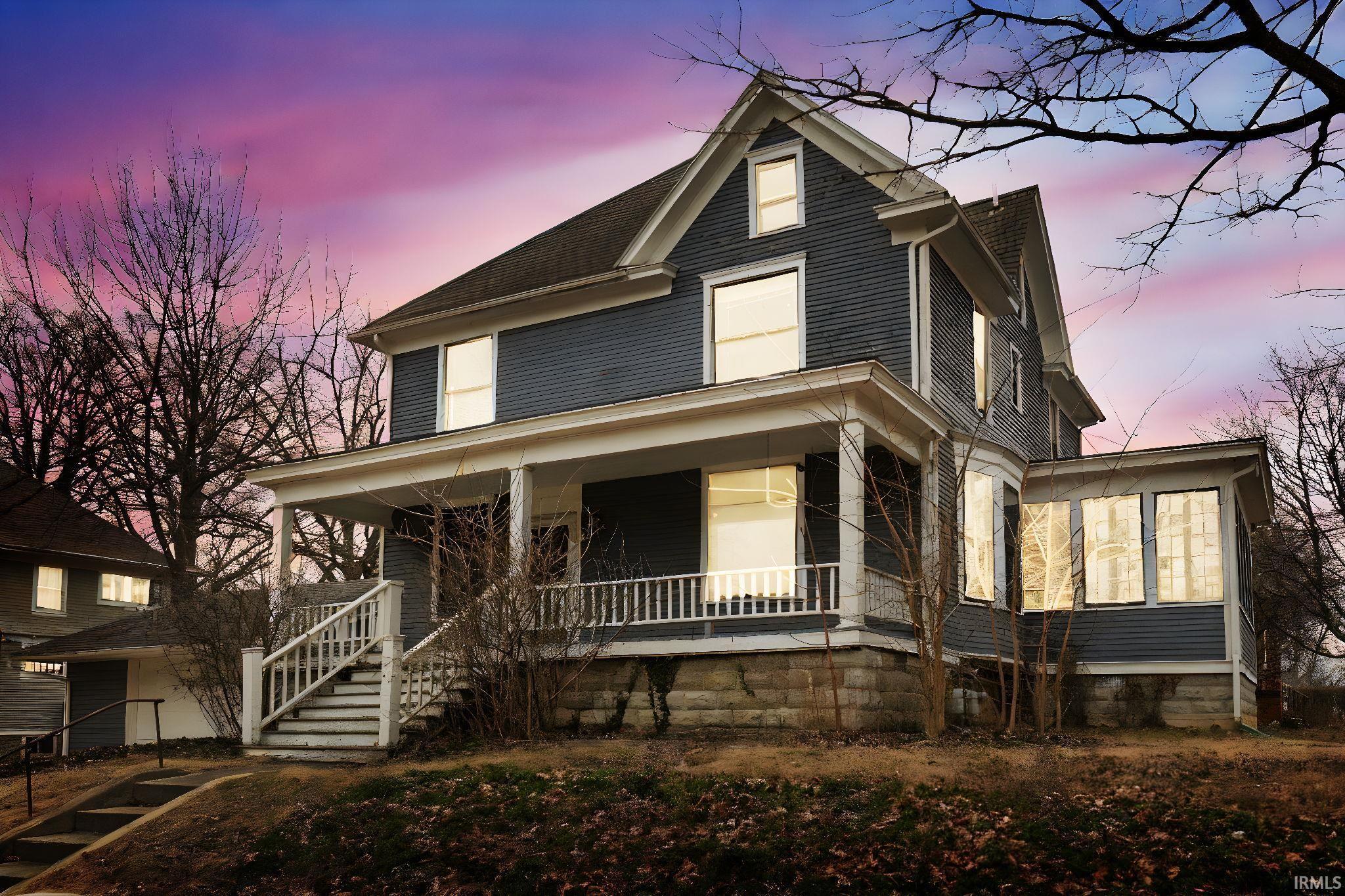 Property Photo:  2435 Hoagland Avenue  IN 46807-1333 
