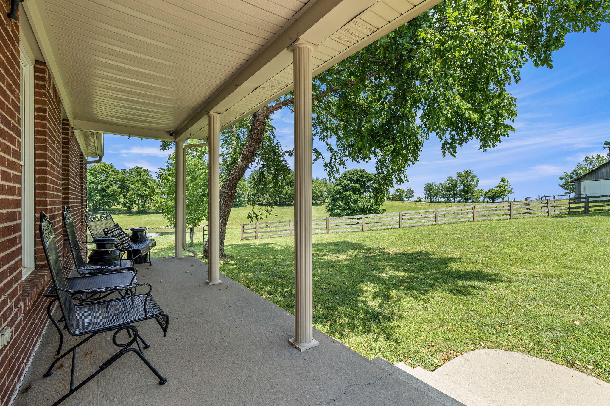 Property Photo: 2714 Pea Ridge Road KY 40076