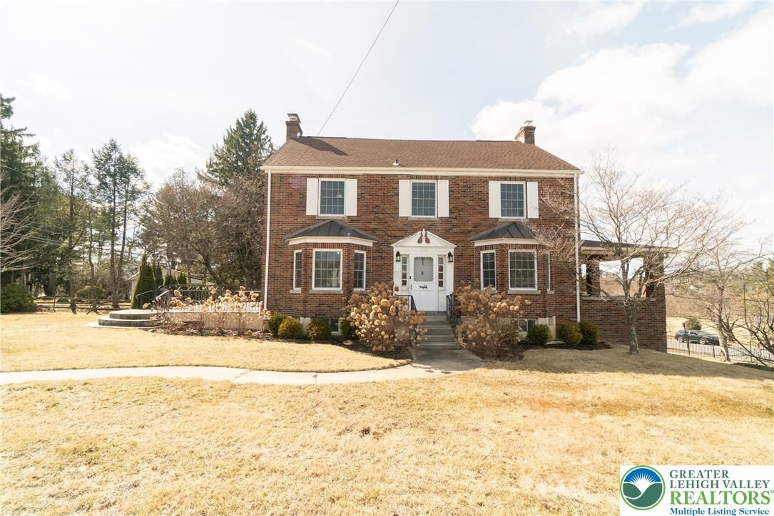 Property Photo:  10 S Ott Street  PA 18104 
