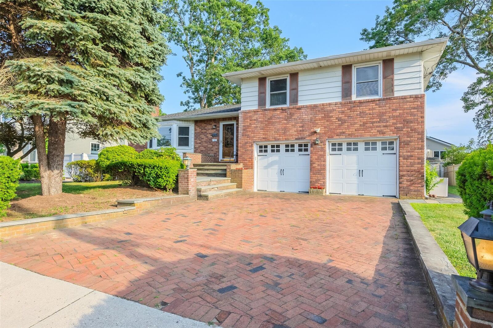 Property Photo:  121 Henry Street  NY 11758 