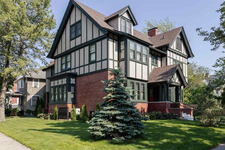 Property Photo:  820 N Johnson  MI 48708 