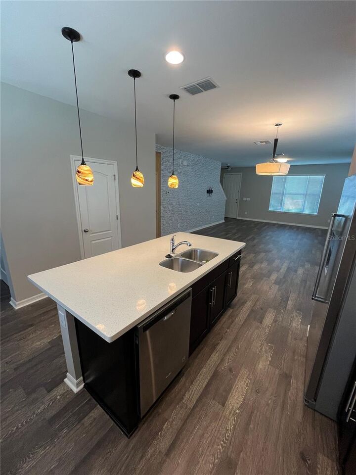 Property Photo: 11692 Water Run Alley FL 34786