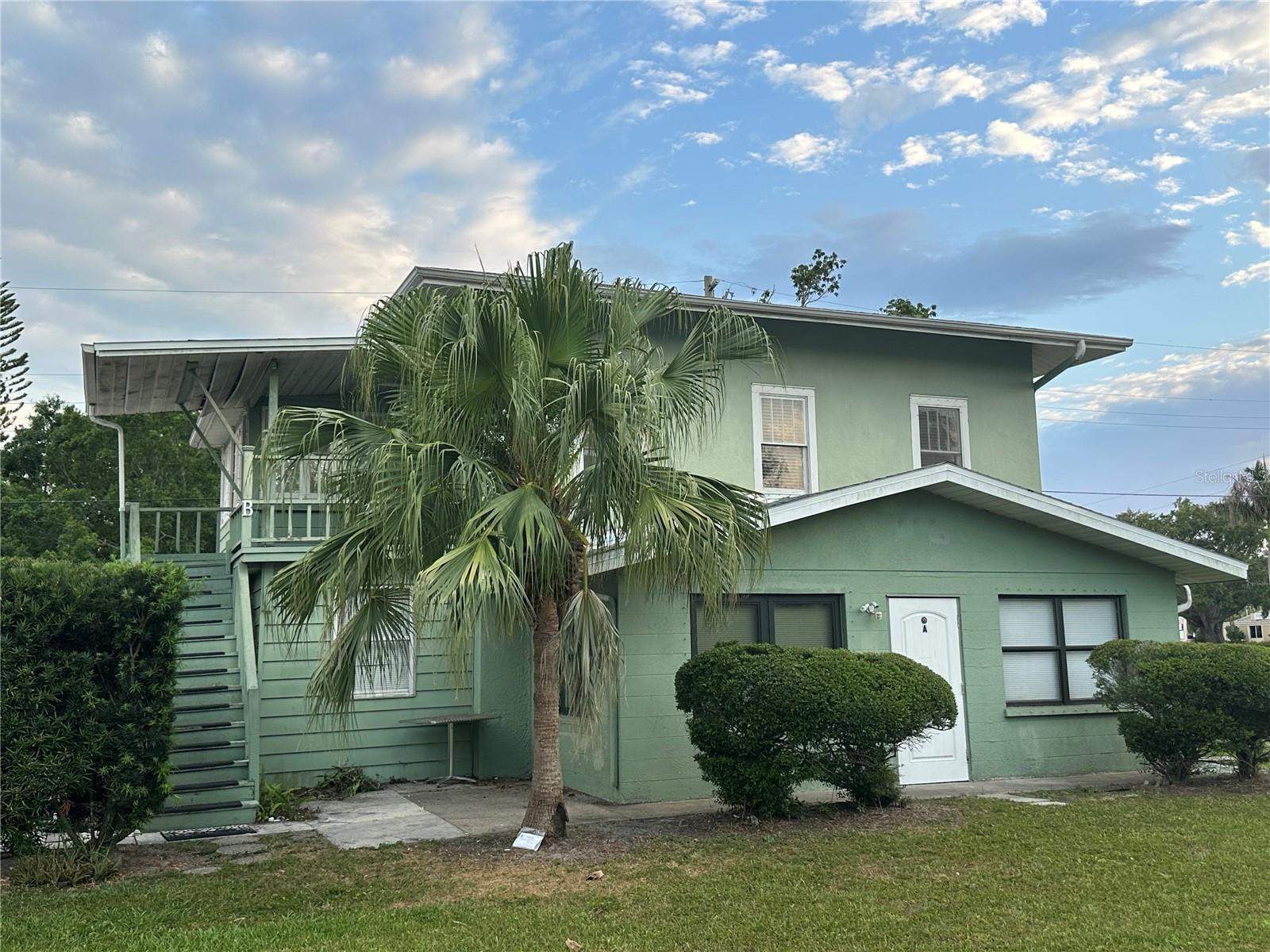 Property Photo: 408 3rd Avenue E A, B &Amp C FL 34208