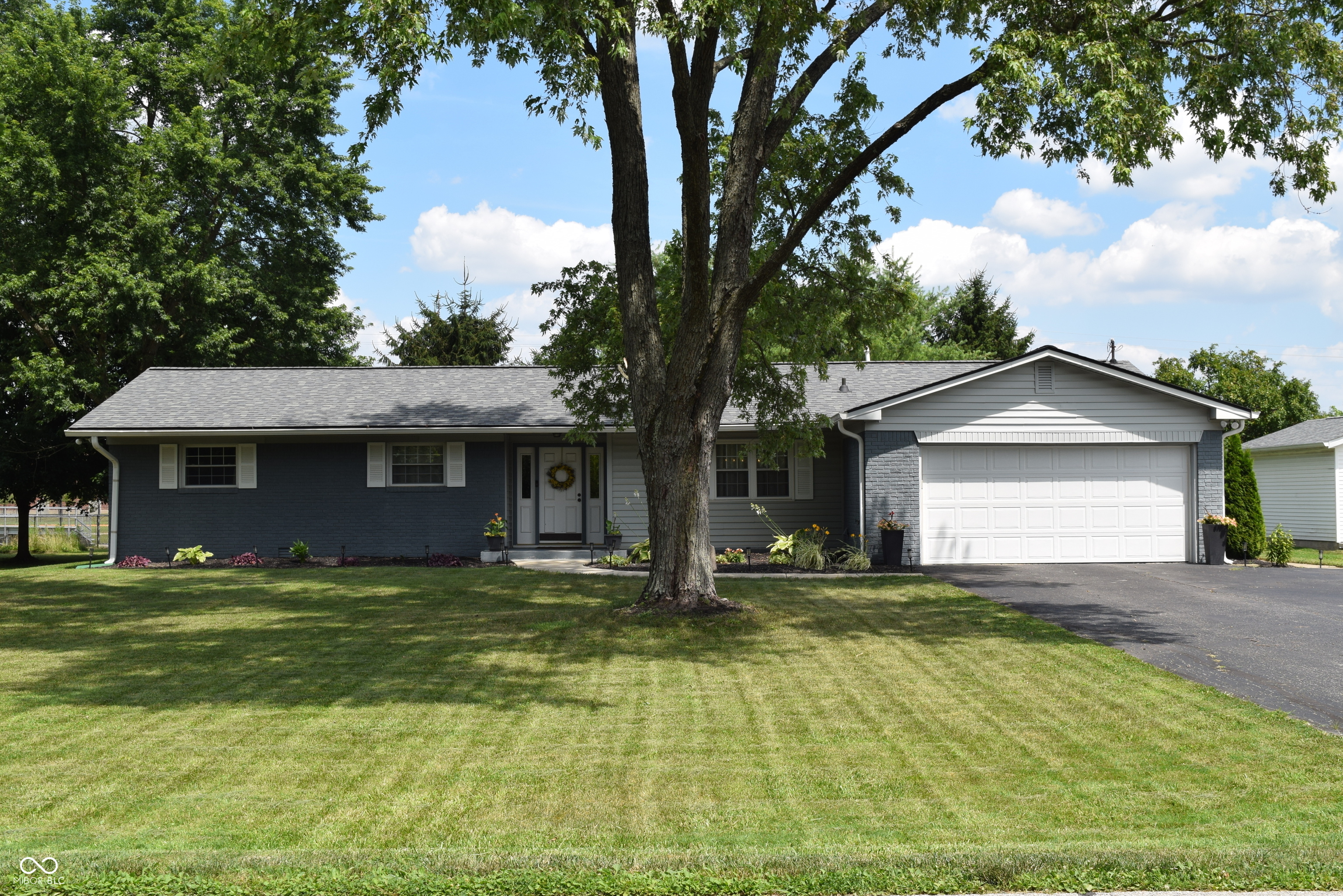 Property Photo: 5625 S 950 E IN 46077