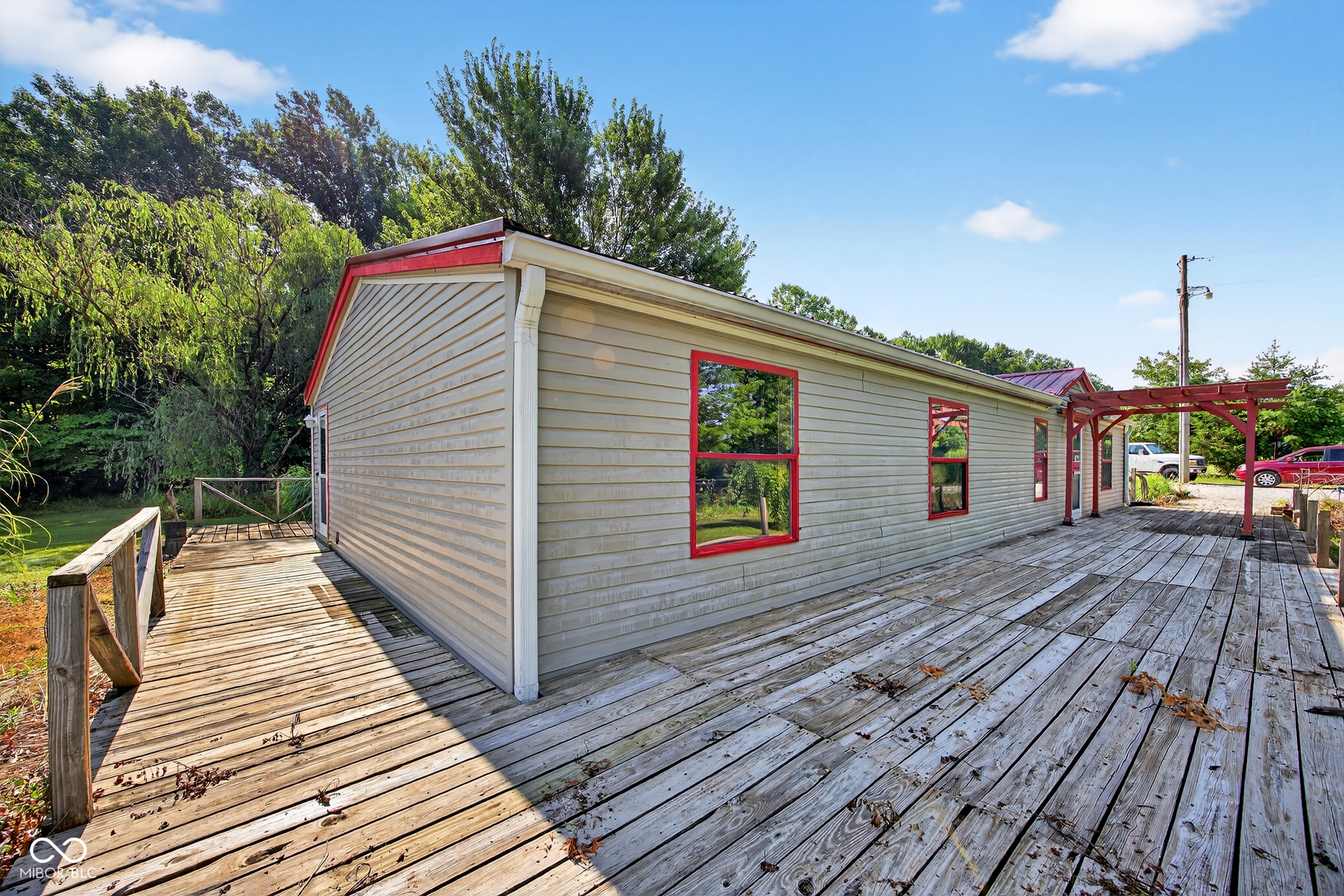 Property Photo: 692 W County Road 1150 S IN 46120