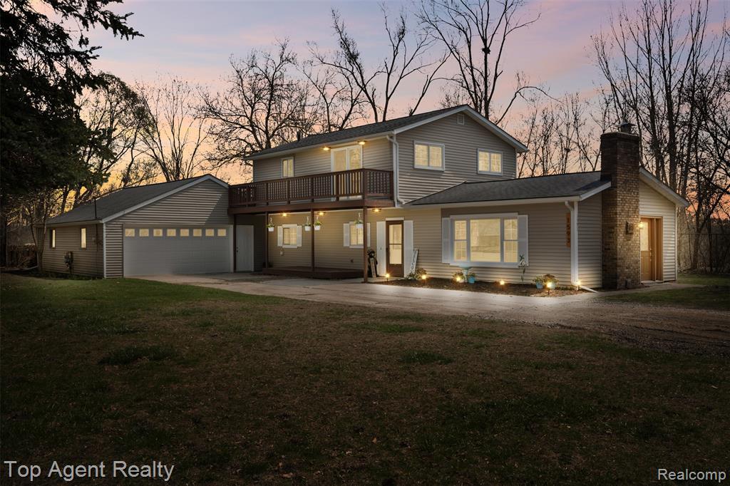 Property Photo:  1593 Parke Street  MI 48307 3634 