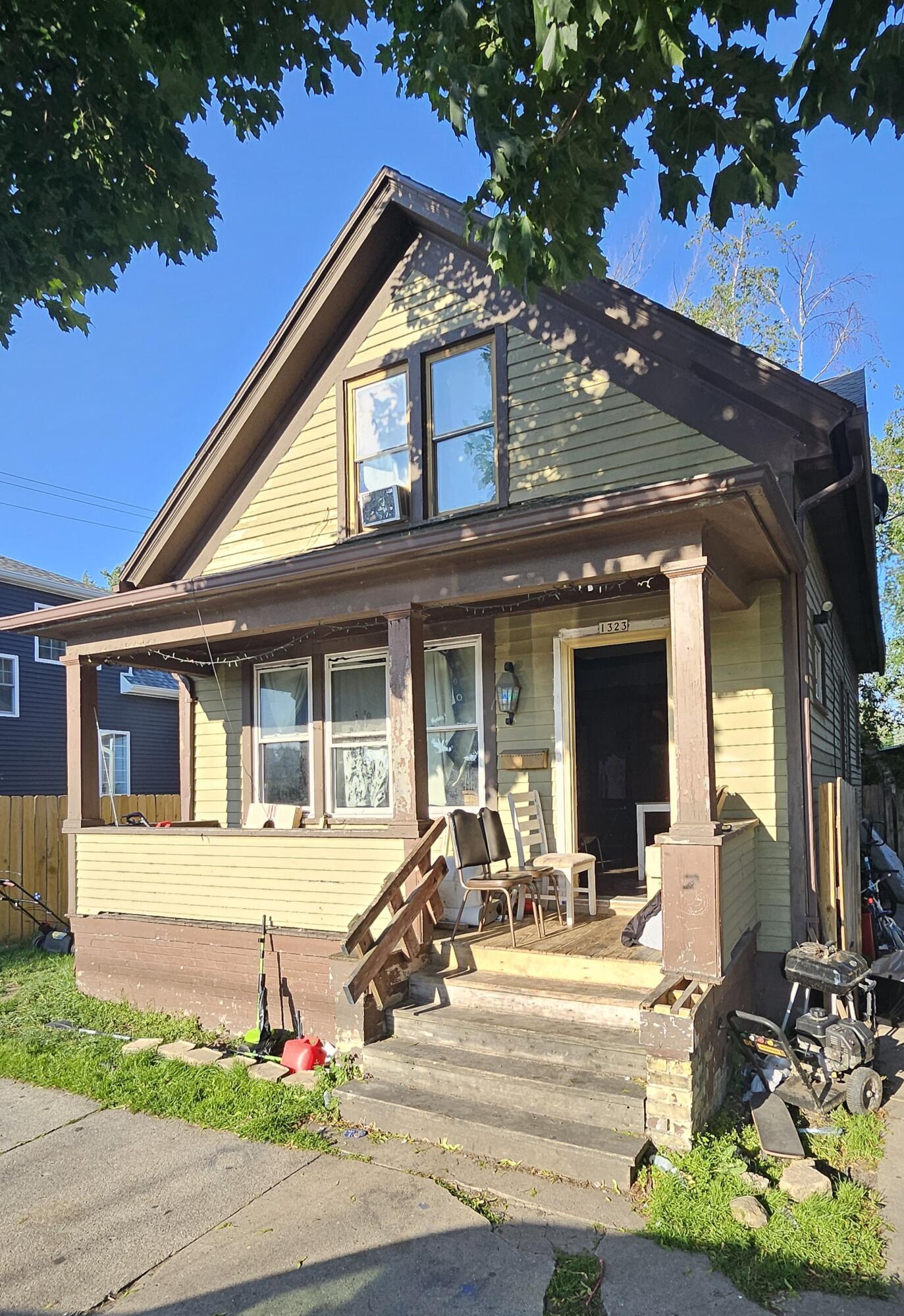 Property Photo: 1323 S 8th St WI 53081