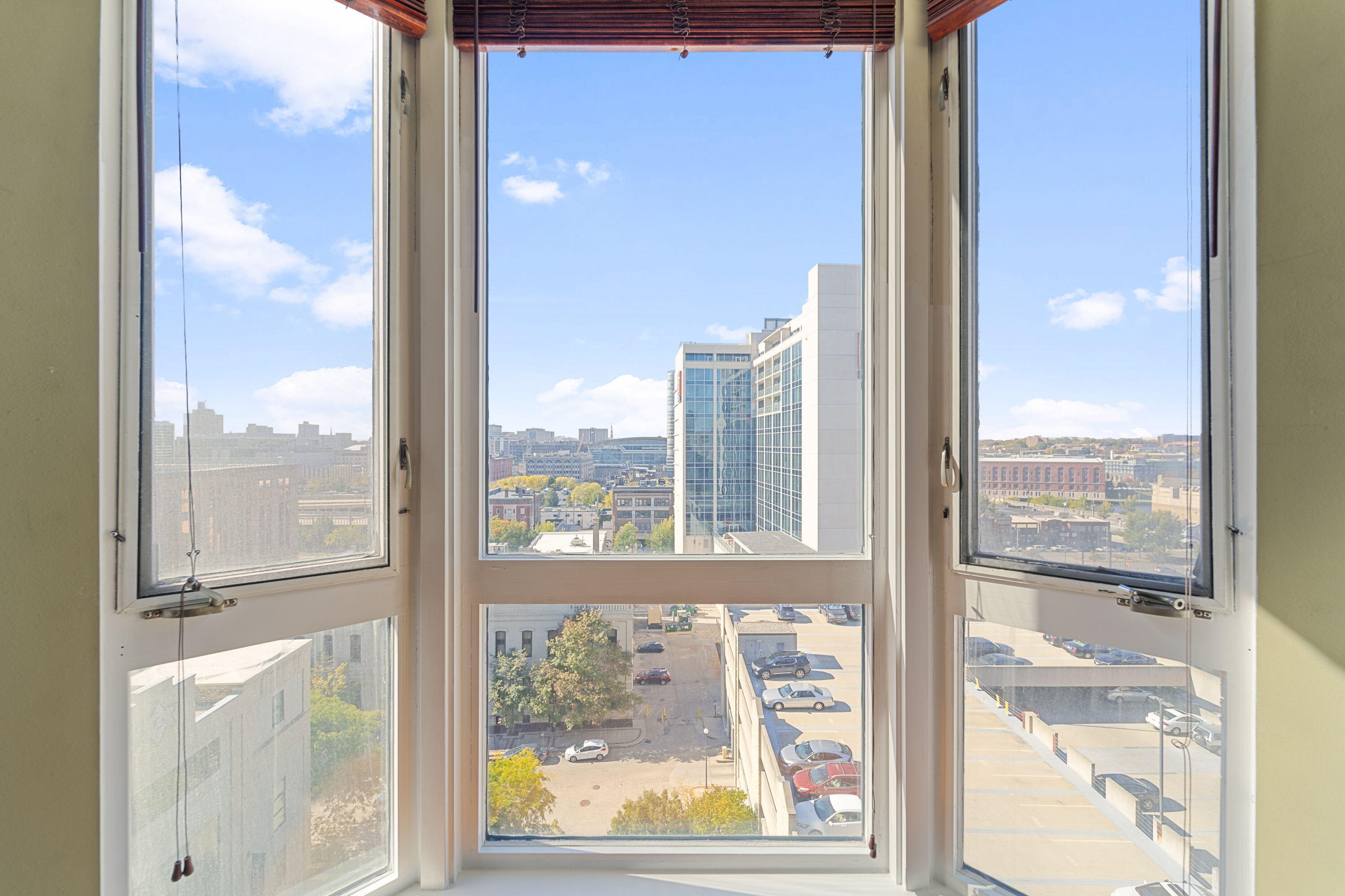 Property Photo: 270 E Highland Ave 1044 WI 53202
