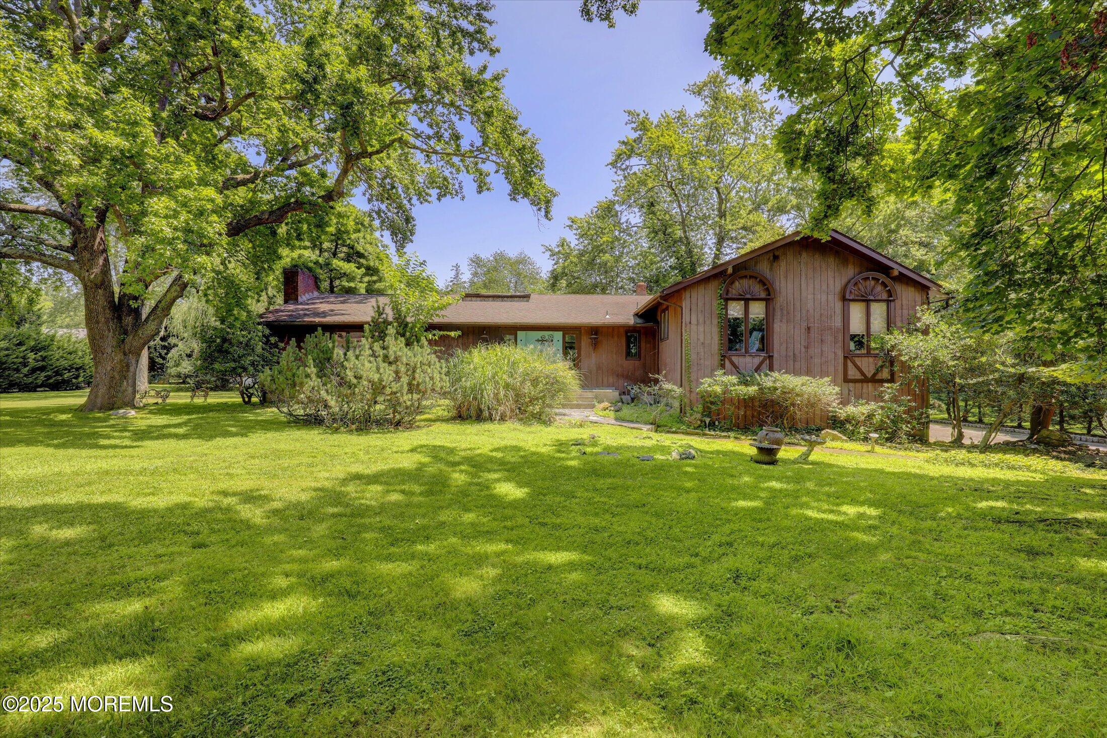Property Photo: 6 Surrey Lane NJ 07712