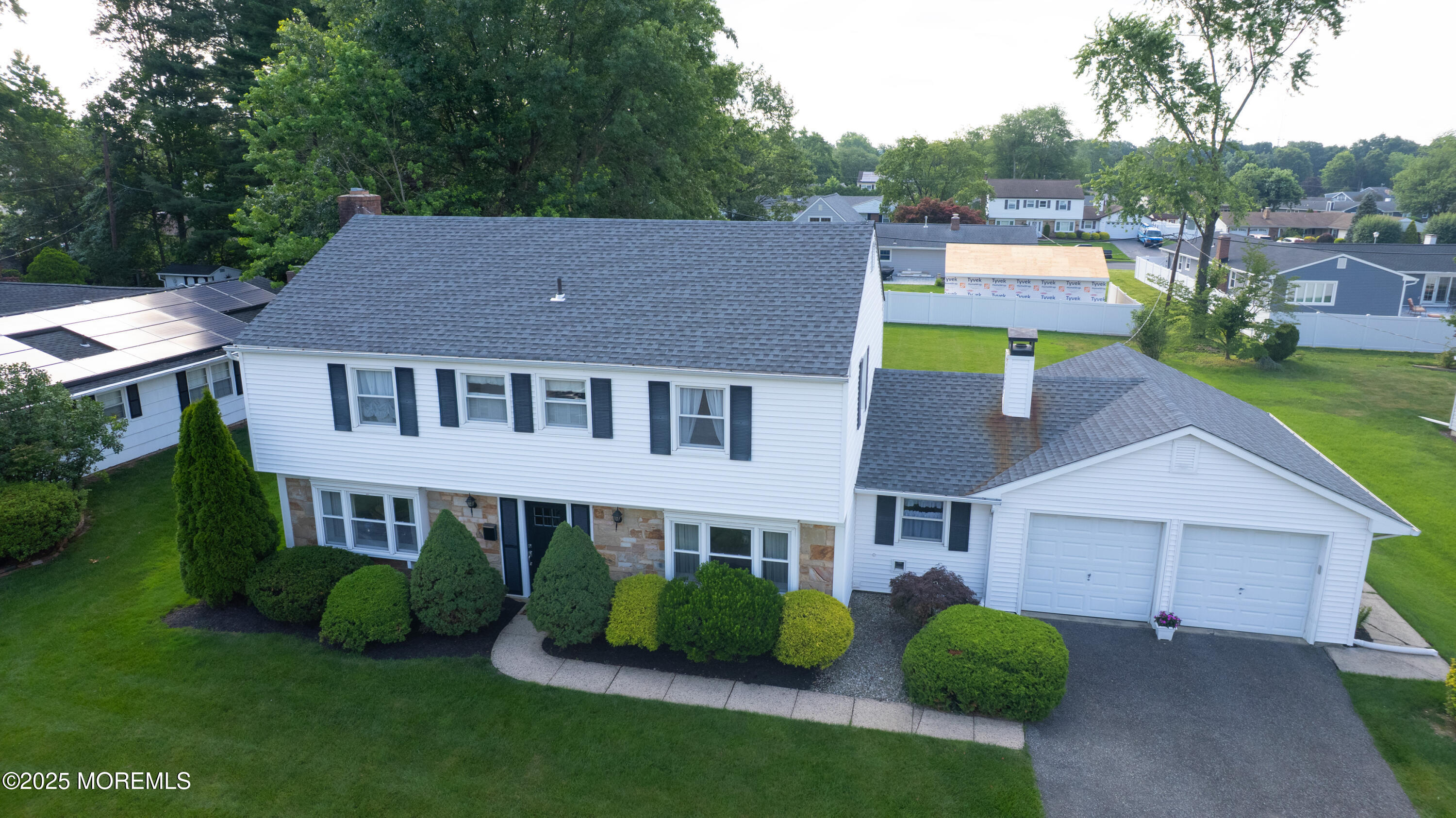 Property Photo: 20 Kenwood Lane NJ 08857