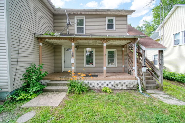 Property Photo:  624 N Broad Street  MI 49221 