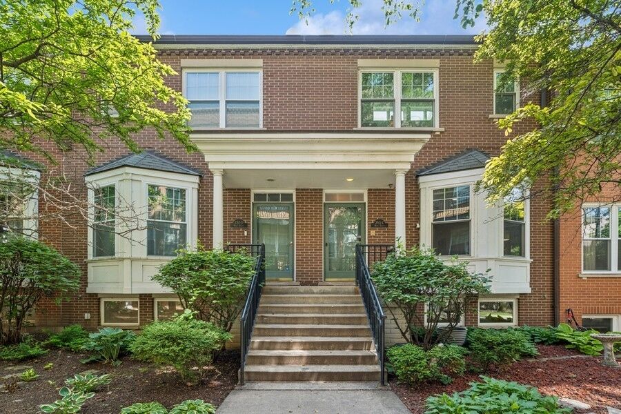 Property Photo:  250 W Scott Street C  IL 60610 