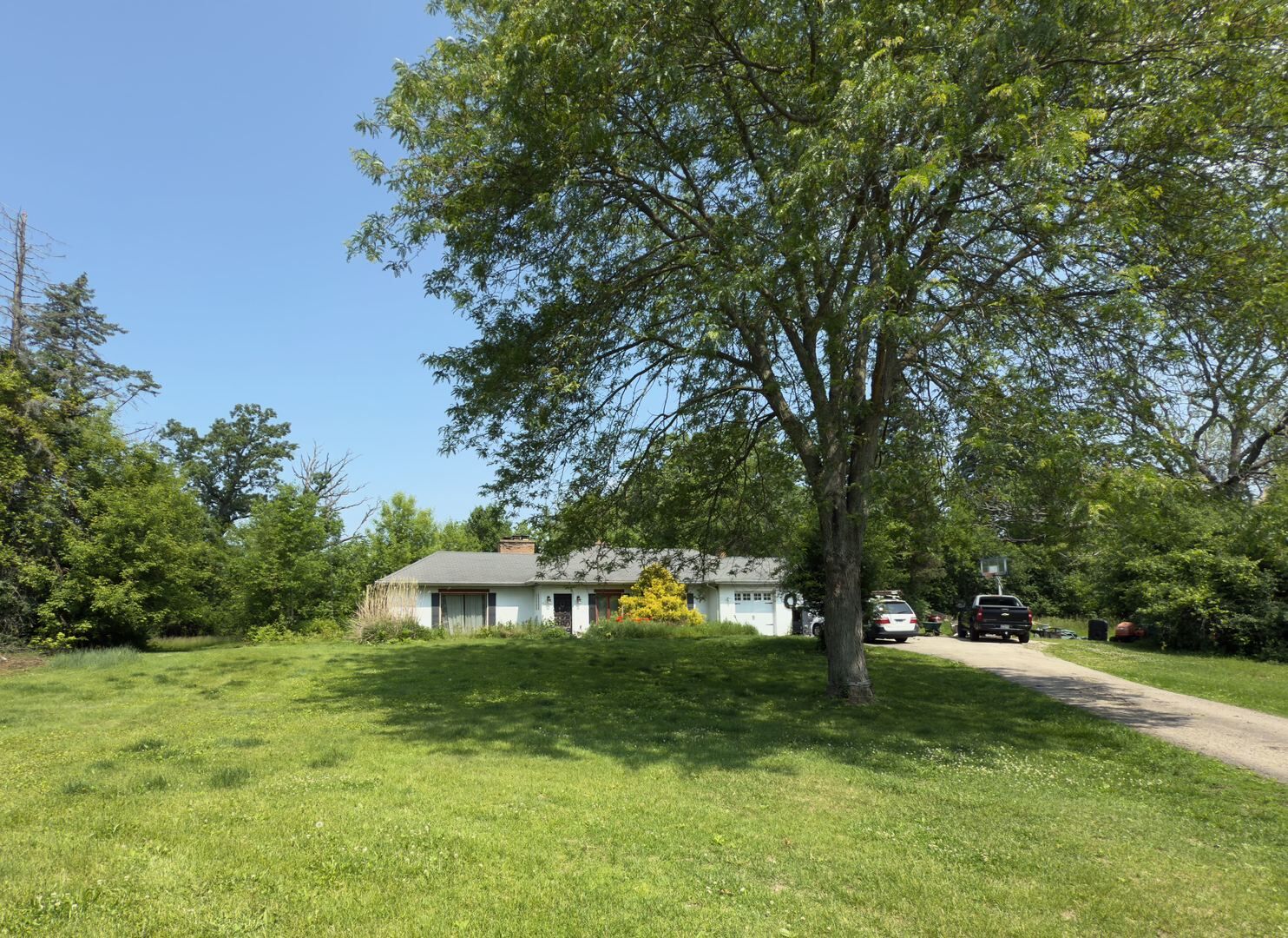 Property Photo:  27700 W Flynn Creek Drive  IL 60010 