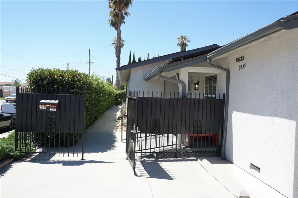 Property Photo: 8533 Woodley Avenue CA 91343