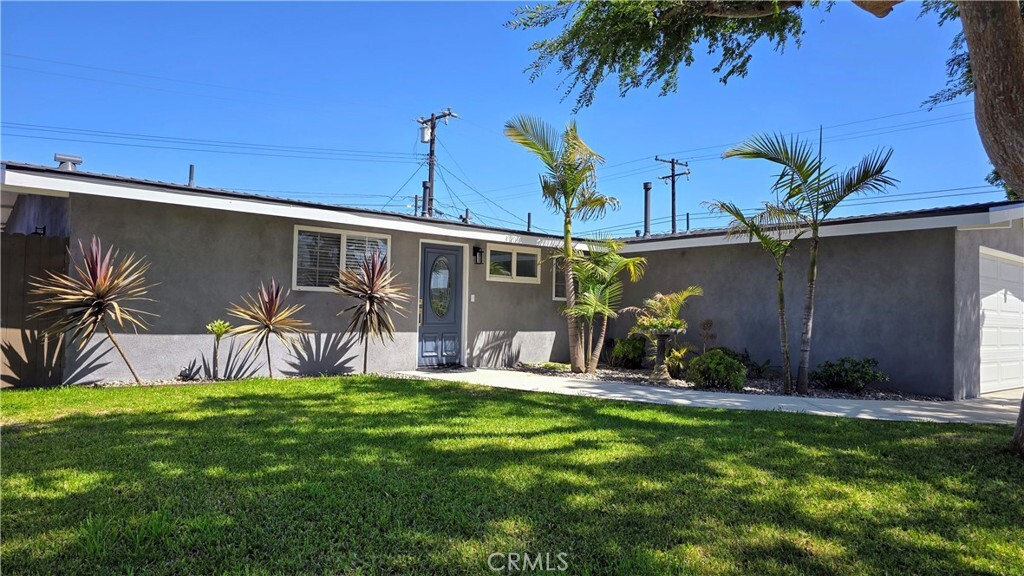 2108 Raleigh Avenue  Costa Mesa CA 92627 photo