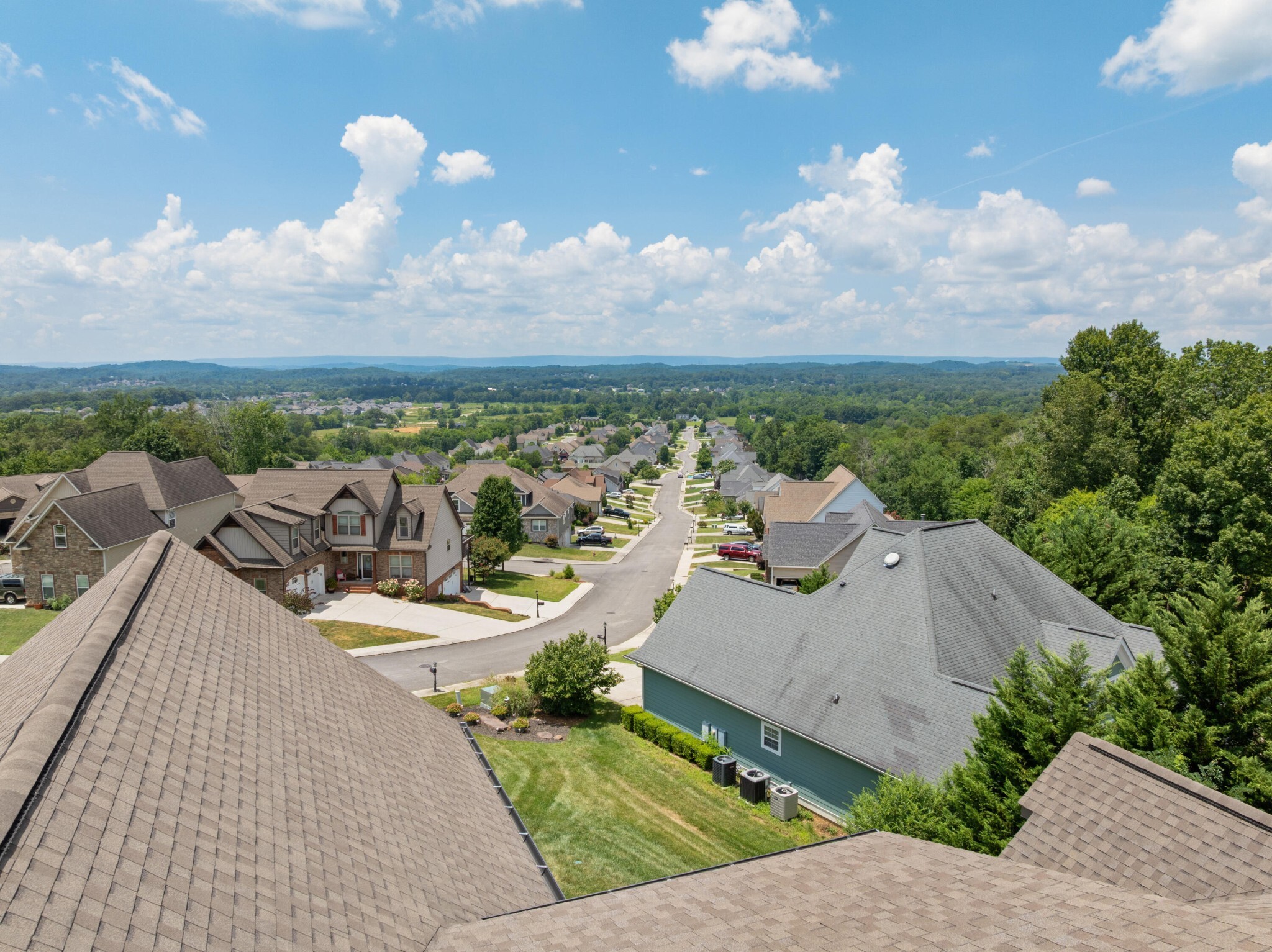 Property Photo: 9047 Sunridge Drive TN 37363