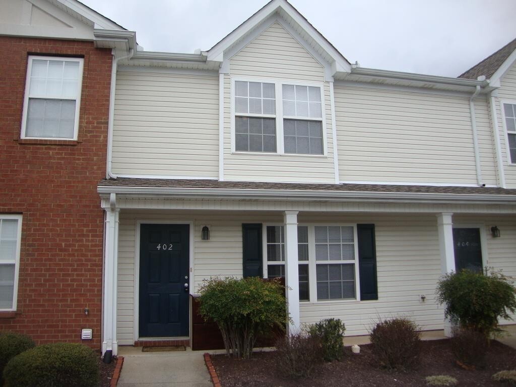 Property Photo: 402 Arapaho 402 TN 37128