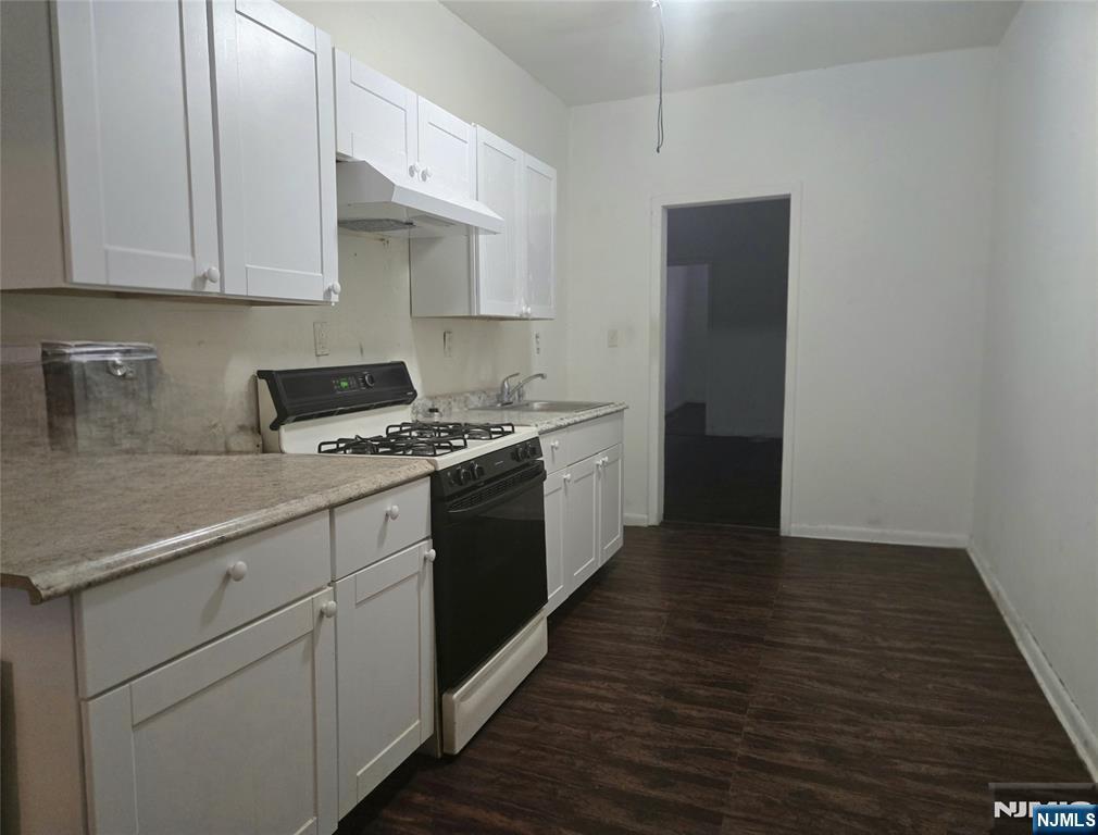 Property Photo: 528 Valley Brook Avenue 2nd Floor Fr NJ 07071