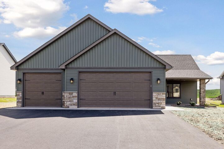 484 Coyote Way  New Richmond WI 54017 photo