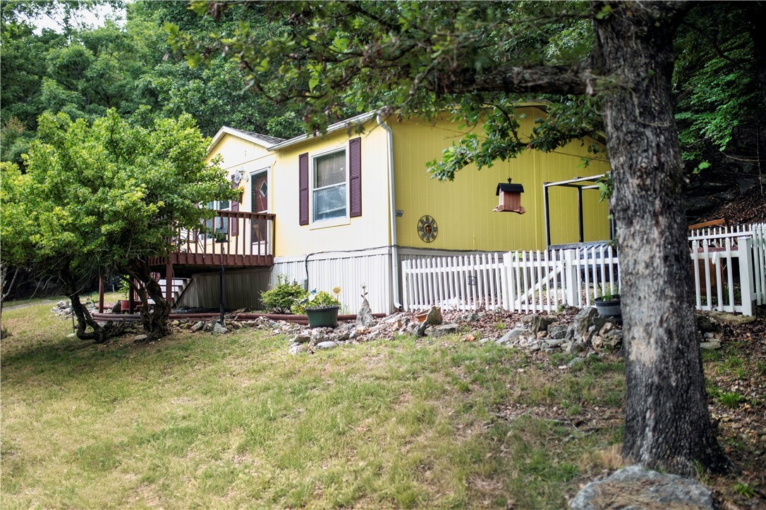 Property Photo: 11747 Hickory Drive AR 72732