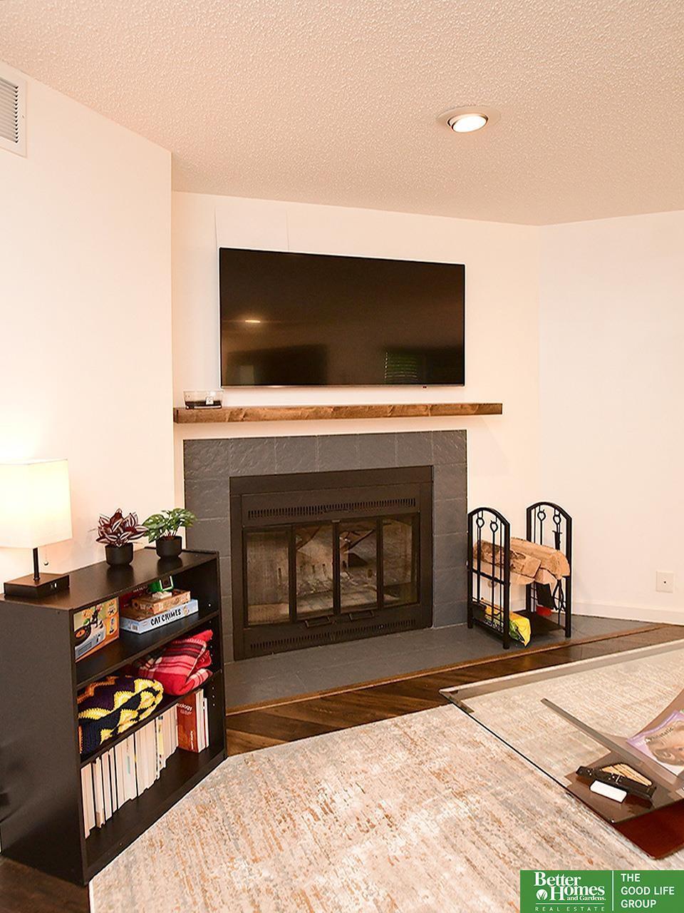 Property Photo: 524 S 36 Court NE 68105-9999