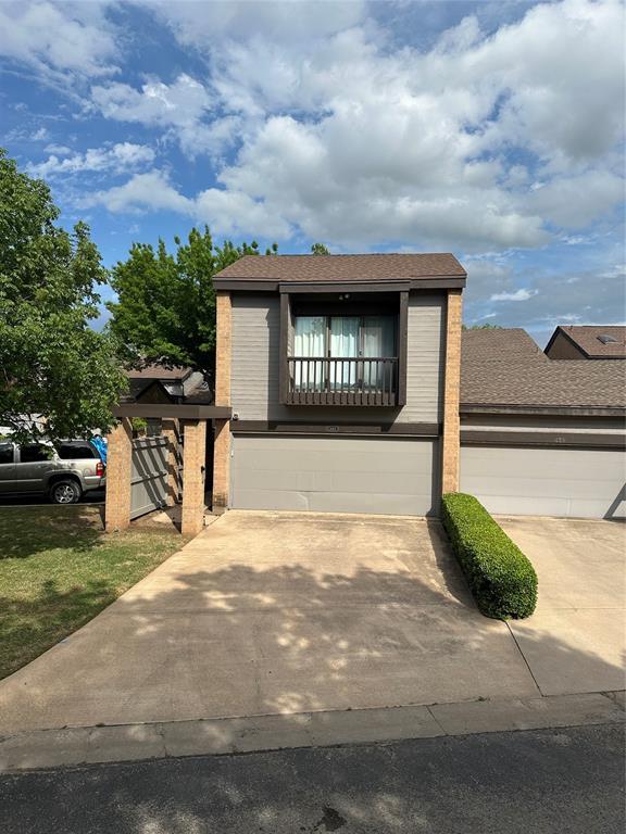 441 NW Chimney Creek Drive  Lawton OK 73505 photo