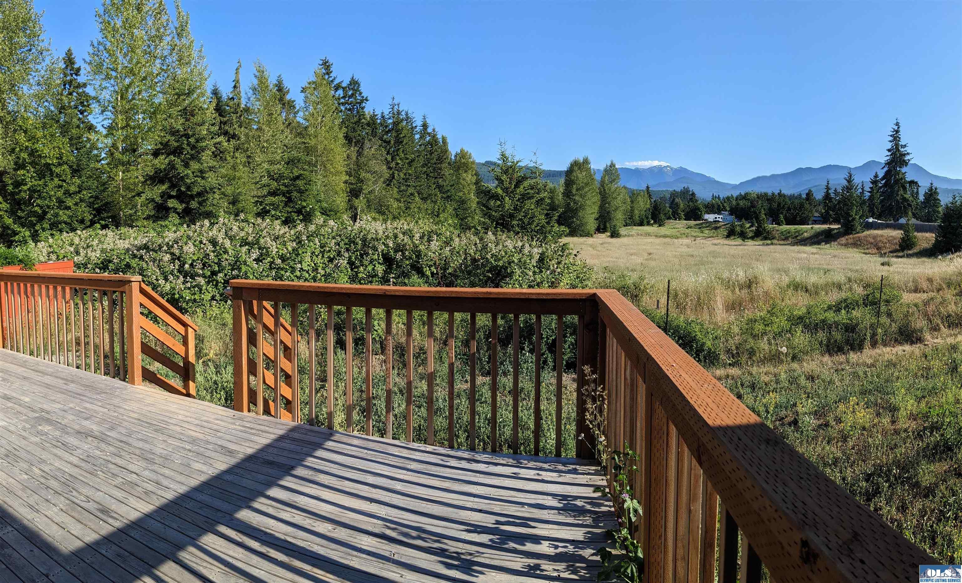 Property Photo: 92 E Cobblestone WA 98382