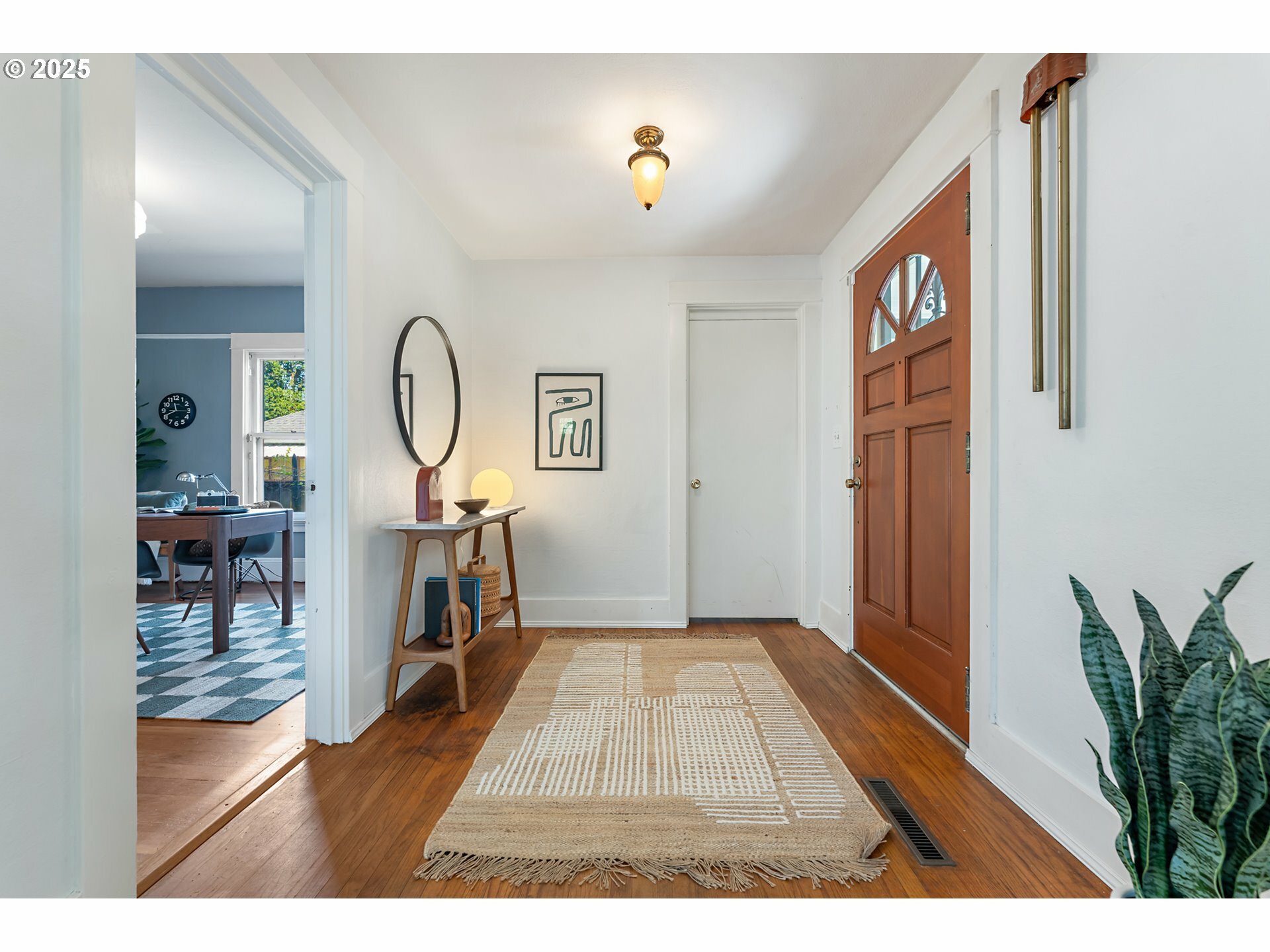 Property Photo: 6707 N Curtis Ave OR 97217