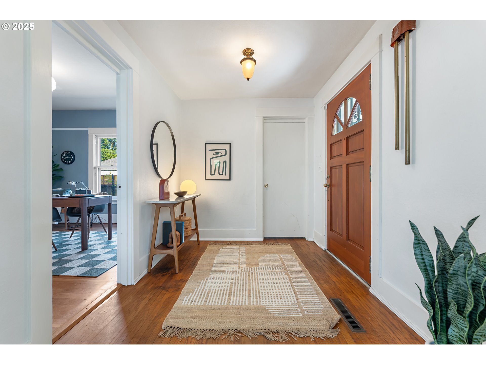 Property Photo: 6707 N Curtis Ave OR 97217