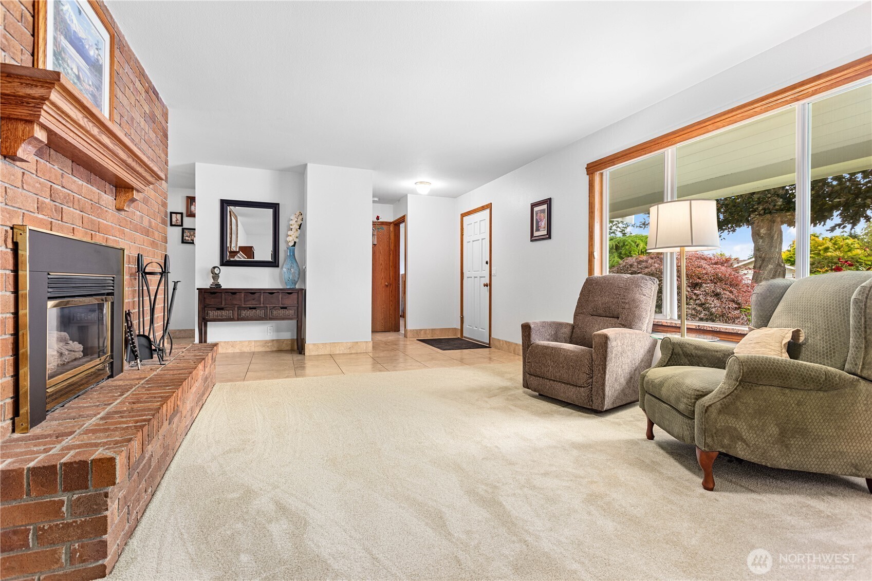 Property Photo: 5339 Bellaire Way WA 98226